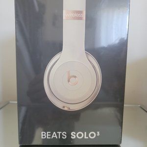 Beats by Dr. Dre Solo3 Wireless Headphones Satin Gold-BRAND NEW SEAL